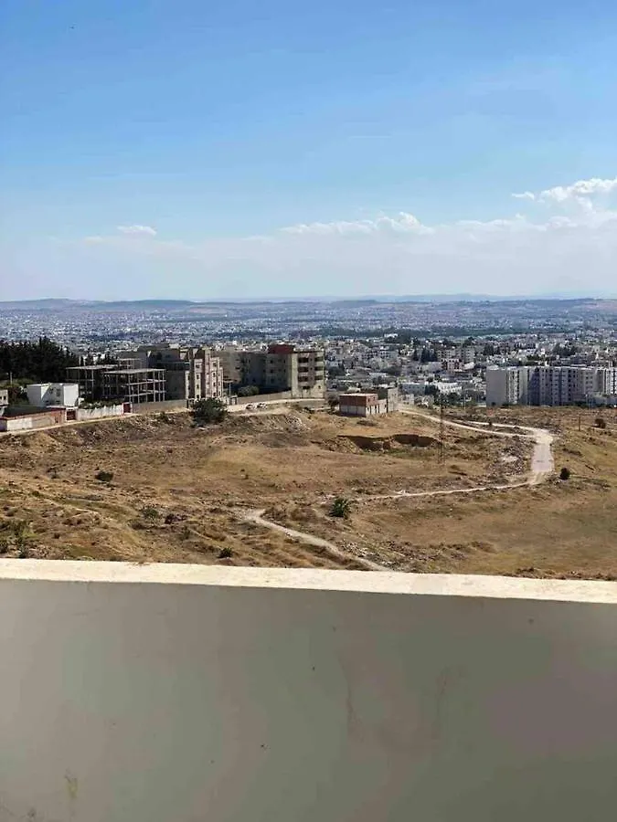 Charming 1-Bed Apartment In Tunis Close To Centre 0*,