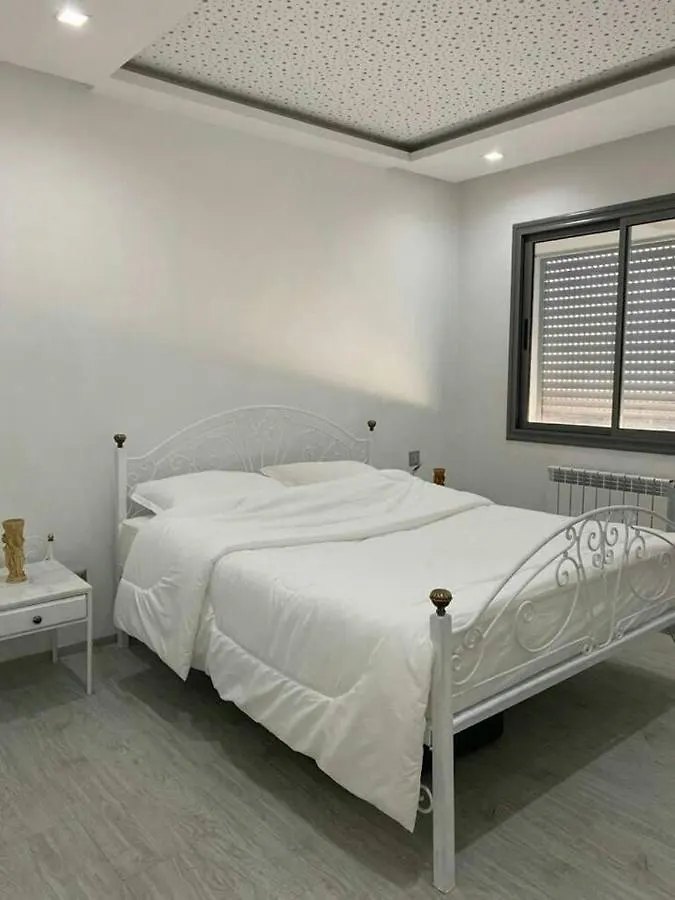 Charming 1-Bed Apartment In Tunis Close To Centre
